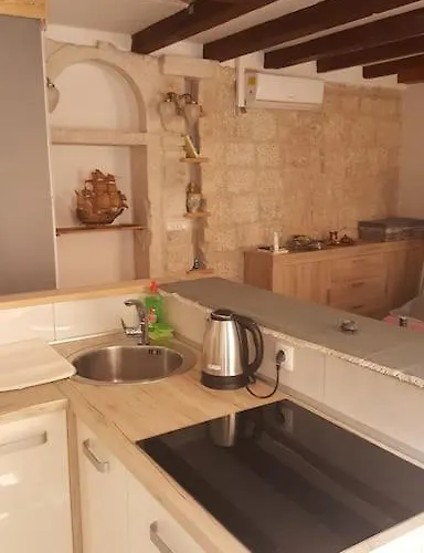 Nana Fata * Korcula Town