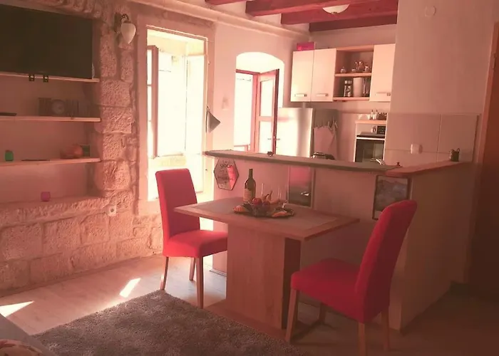 Apartment Nana Fata *